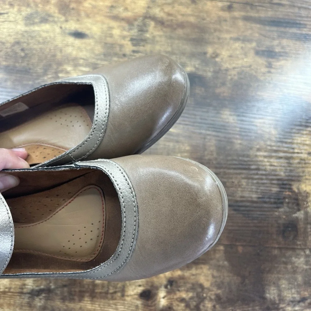 Cobb Hill Taupe Brown Leather Women's Mary Janes Low Heel Pumps Shoes Size 6.5 - Picture 6 of 9